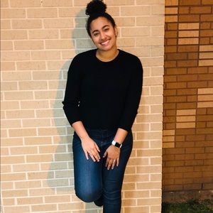 Meet your Posher, Destinee